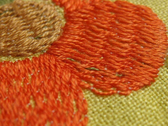 Vintage fabric. Retro flower embroidery yellow fabric 44" x 50"no:559 - Image 10